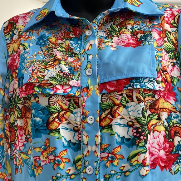 Blue floral dress with collar, button front , and invisible side zipper. - Picture 2 of 3